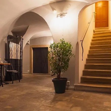 Boutique Templ 3*