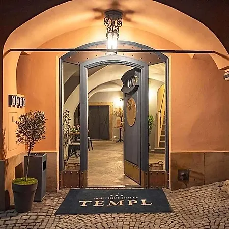 Boutique Templ 3*