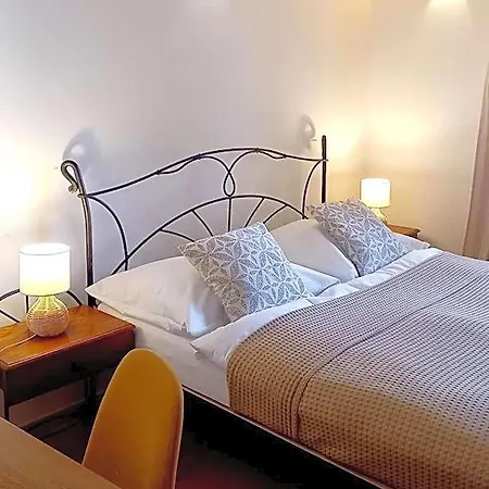Boutique Templ 3*